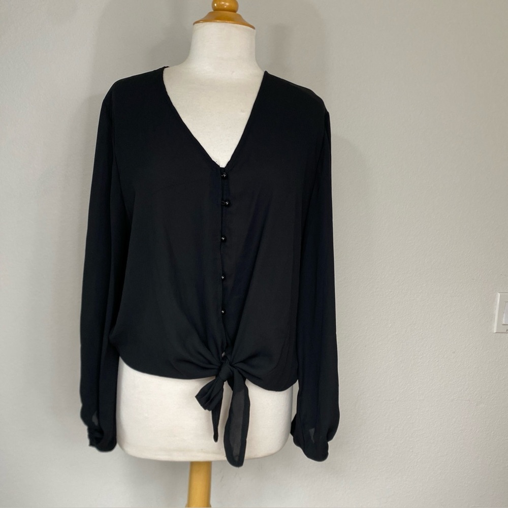 NWT New Kancystore Womens Black Balloon Sleeve Button Tie Blouse Size XL Classic